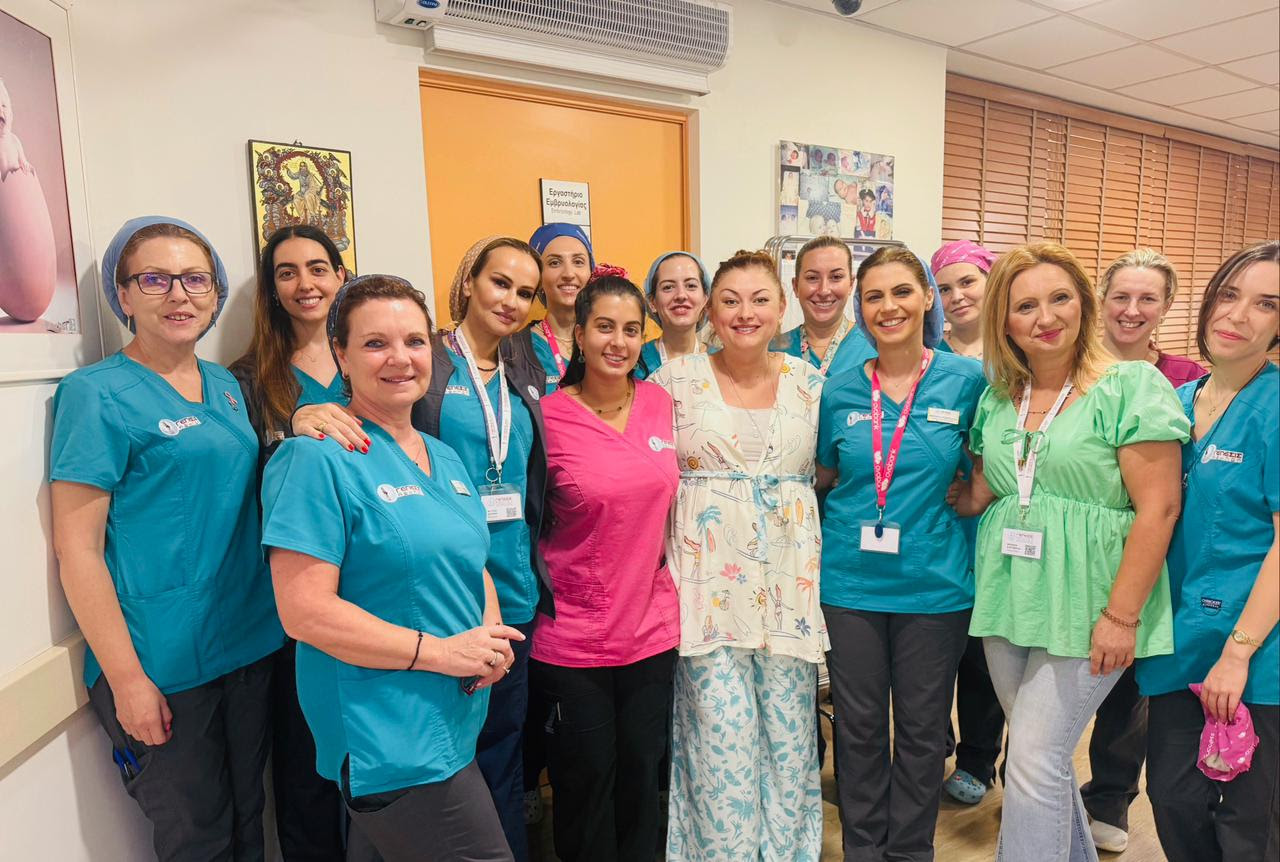 Η Ειρήνη Κόκκα, επιζήσασα καρκίνου, αποκτά δεύτερο παιδί μέσω κρυοσυντήρησης και μεταμόσχευσης ωοθηκικού ιστού 3 Ειρήνη Κόκκα