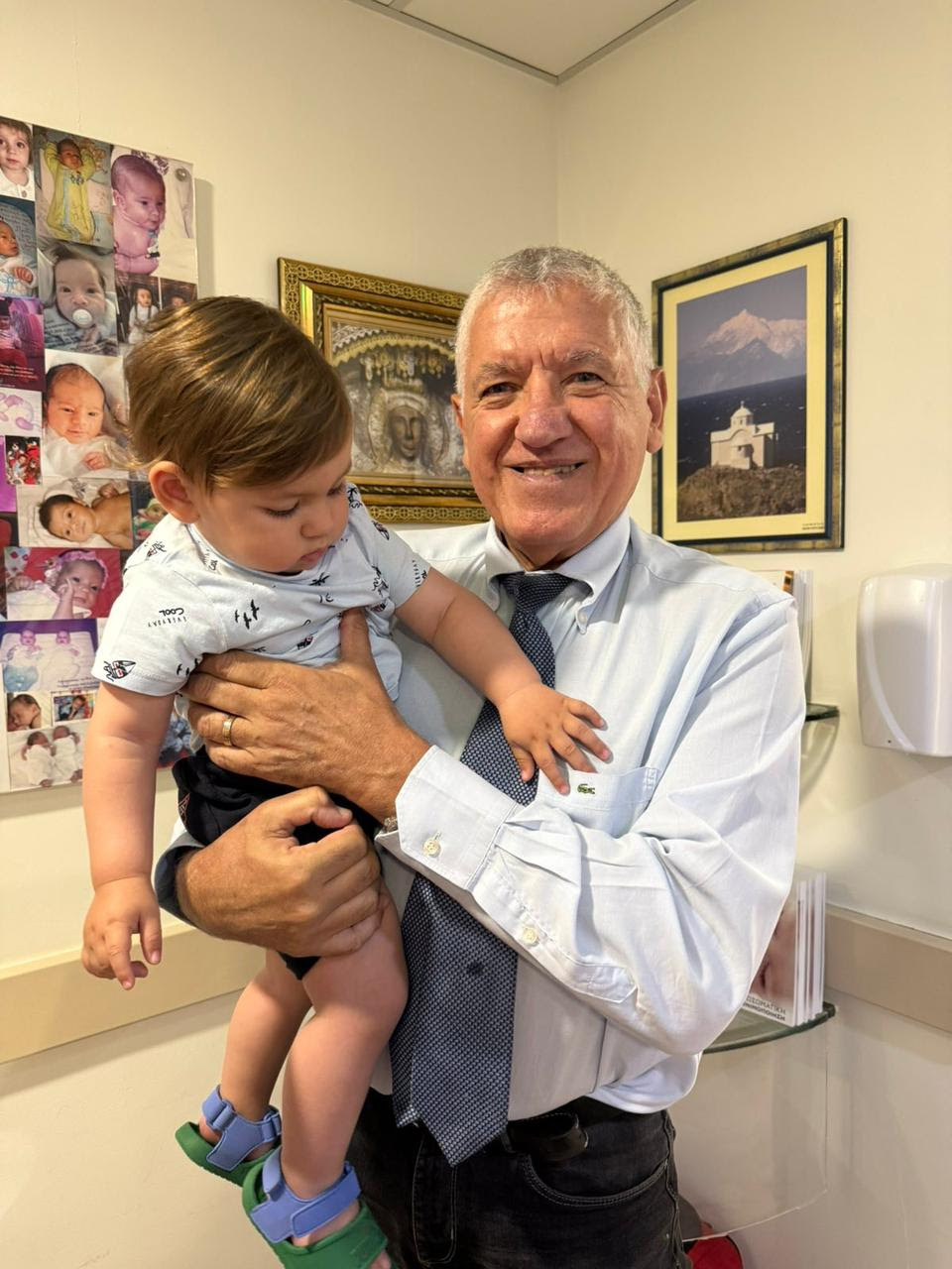 Η Ειρήνη Κόκκα, επιζήσασα καρκίνου, αποκτά δεύτερο παιδί μέσω κρυοσυντήρησης και μεταμόσχευσης ωοθηκικού ιστού 4 Κωνσταντίνος Πάντος