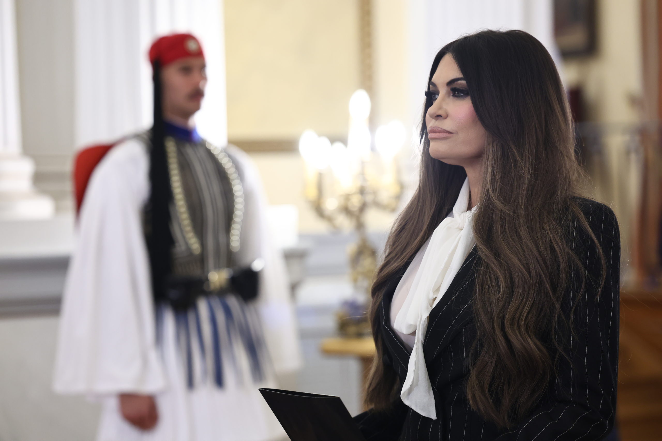 Κίμπερλι Γκιλφόιλ: Παρουσίασε τα διαπιστευτήριά της – Συνομιλία με τον Τασούλα – ΦΩΤΟ 4 Κίμπερλι Γκιλφόιλ