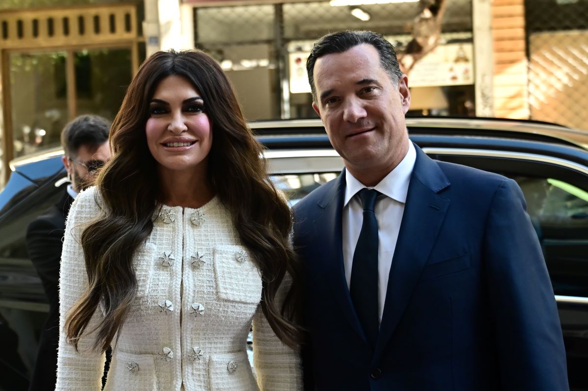 Η Κίμπερλι Γκιλφόιλ και ο Άδωνις Γεωργιάδης