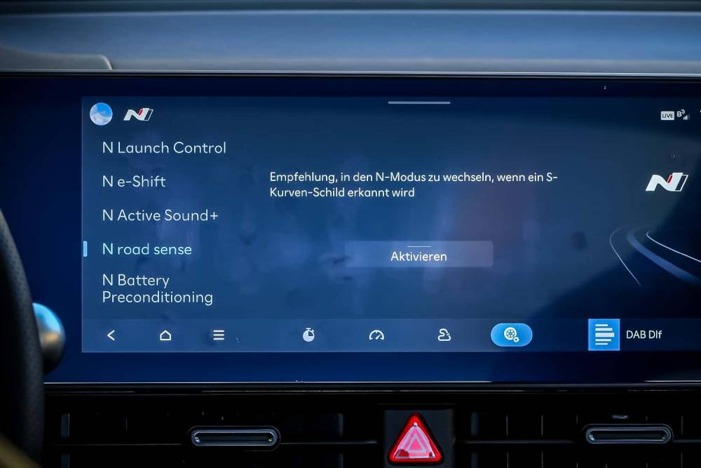 hyundai-ioniq-5-n-on-the-road (4)