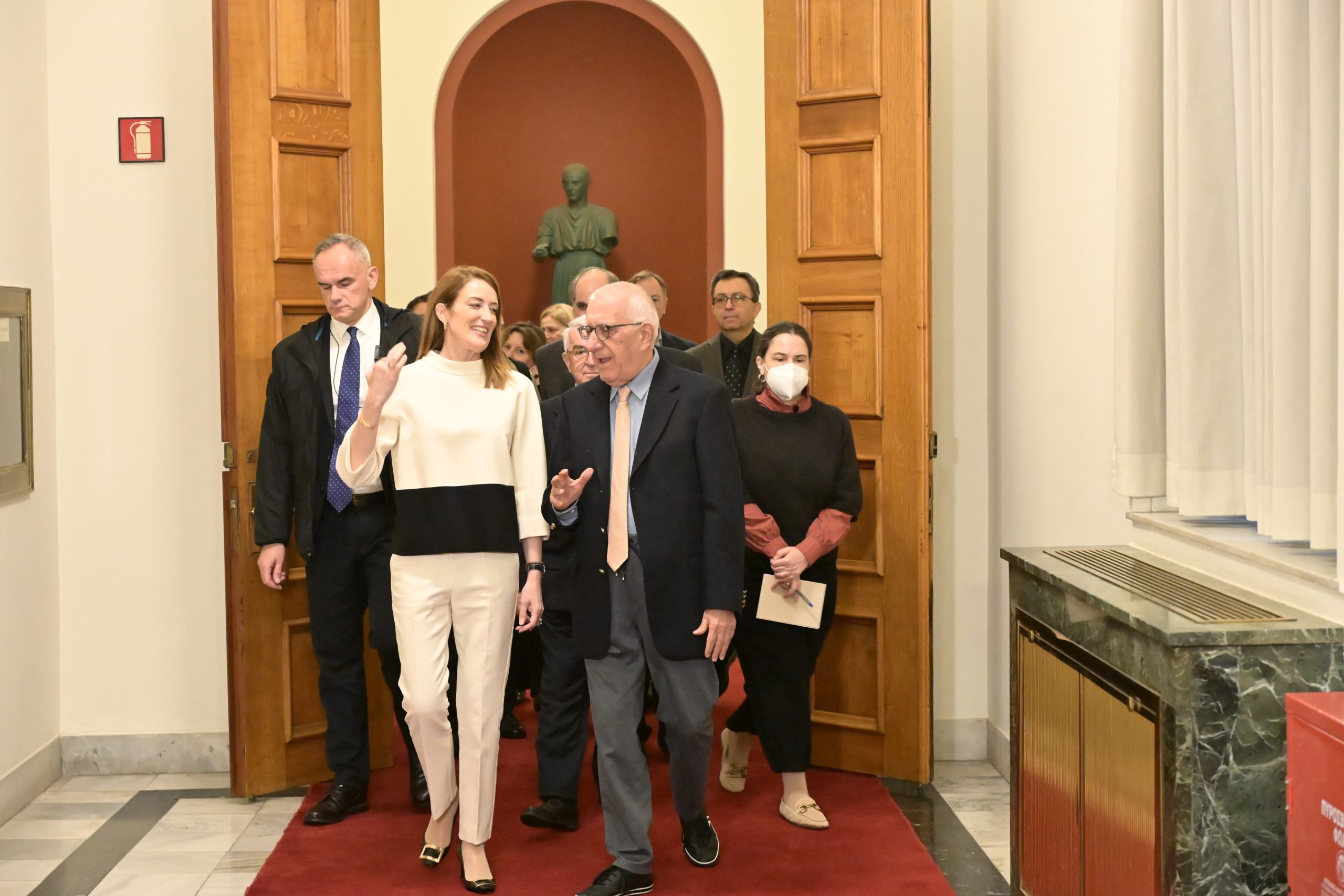 Κακλαμάνης-Μέτσολα: «Όχι» σε μειώσεις για αγρότες – «Όχι» σε διχασμένη Κύπρο