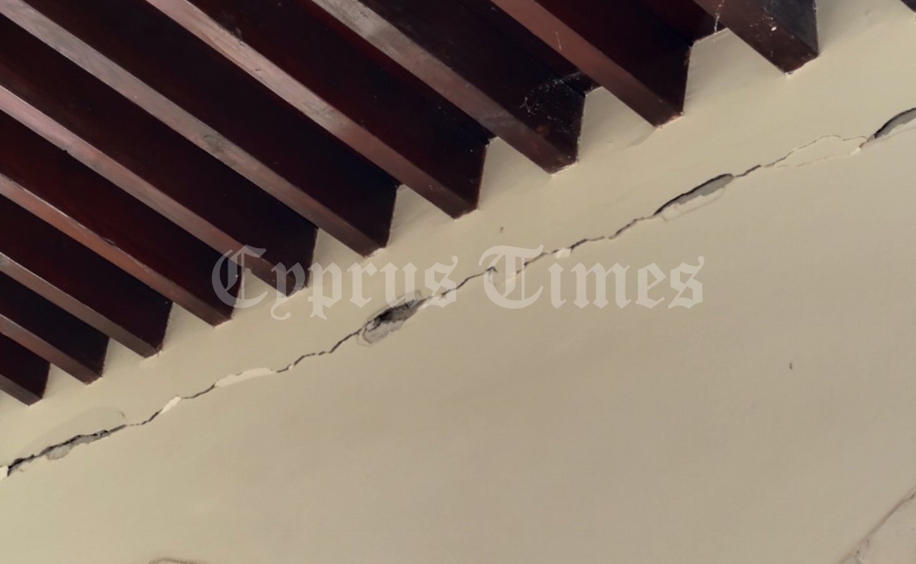 Κύπρος, ρωγμές, Μονή Αγίου Νεοφύτου