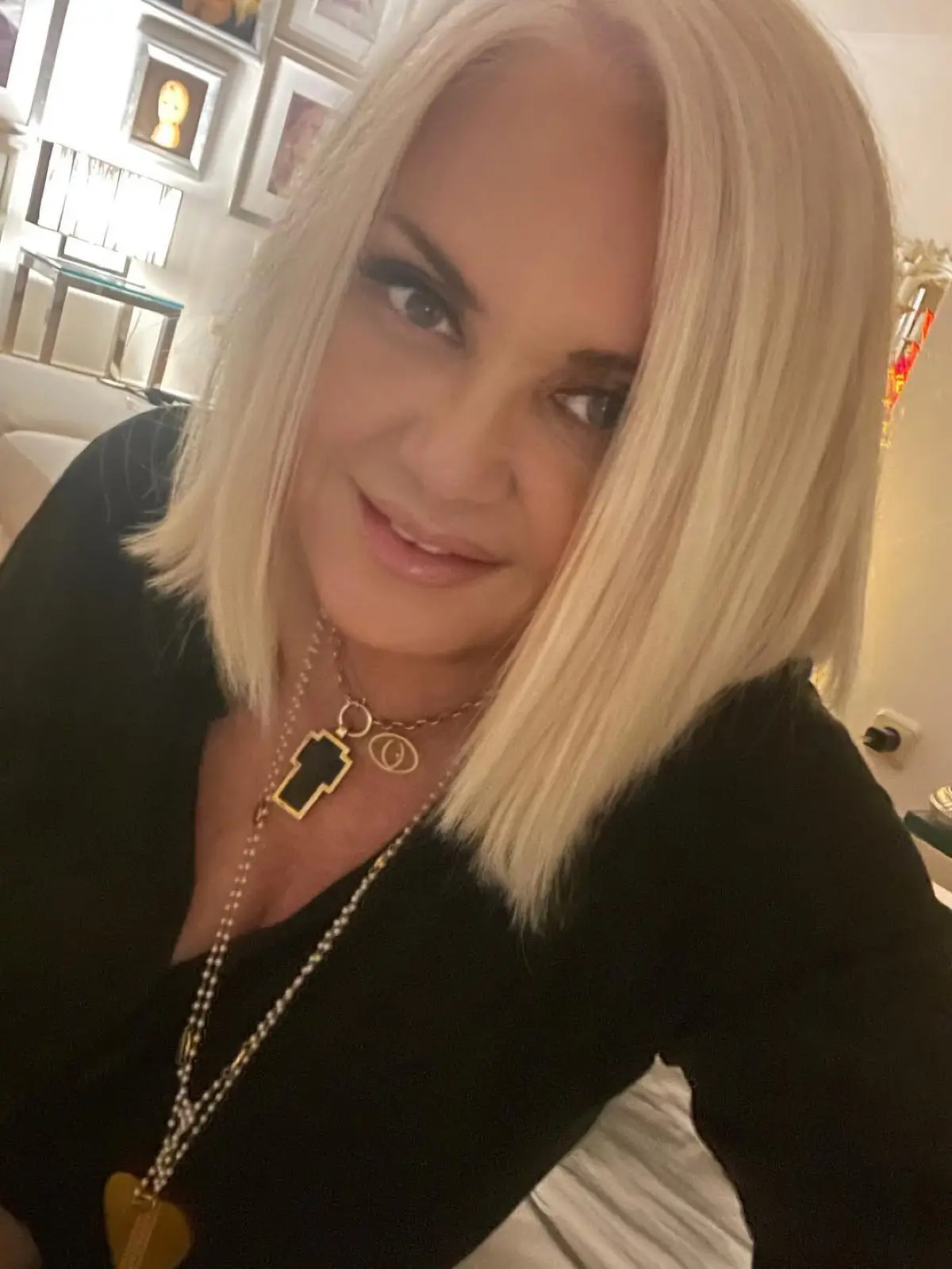 Ρούλα Κορομηλά: Χριστουγεννιάτικη διακόσμηση – Παραμυθένια η μονοκατοικία της στην Κηφισιά 12 Η Ρούλα Κορομηλά