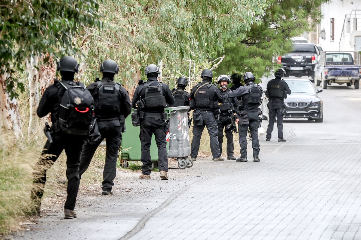 Βεντέτα στα Βορίζια: «Φρούριο» το χωριό μετά το μακελειό – Ειδική ομάδα από την Αθήνα καταφθάνει υπό τον φόβο νέας αιματοχυσίας 3 Υπό αστυνομικό κλοιό το χωριό Βορίζια