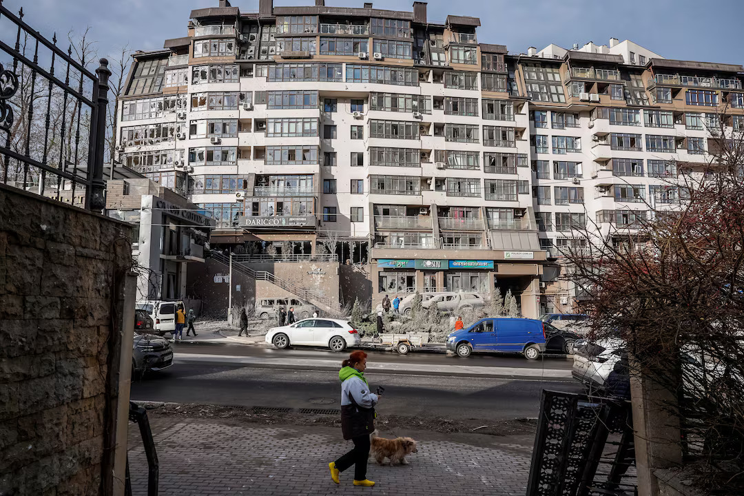 Ουκρανία: Ισχυρή ρωσική επίθεση στο Κίεβο με drones και πυραύλους – 4 νεκροί και πολλοί τραυματίες