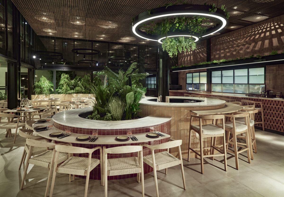 kykloi-by-priceless-mg-2118-3-1200x832