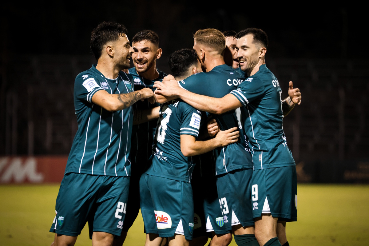 Super League: Ο Ολυμπιακός που έλαβε «δώρο» κορυφής, ο Παναθηναϊκός που «κατέβαλε» τον ΠΑΟΚ και το απαιτητικό «διπλό» της ΑΕΚ 5 Super League: Ο Ολυμπιακός που έλαβε «δώρο» κορυφής, ο Παναθηναϊκός που «κατέβαλε» τον ΠΑΟΚ και το απαιτητικό «διπλό» της ΑΕΚ