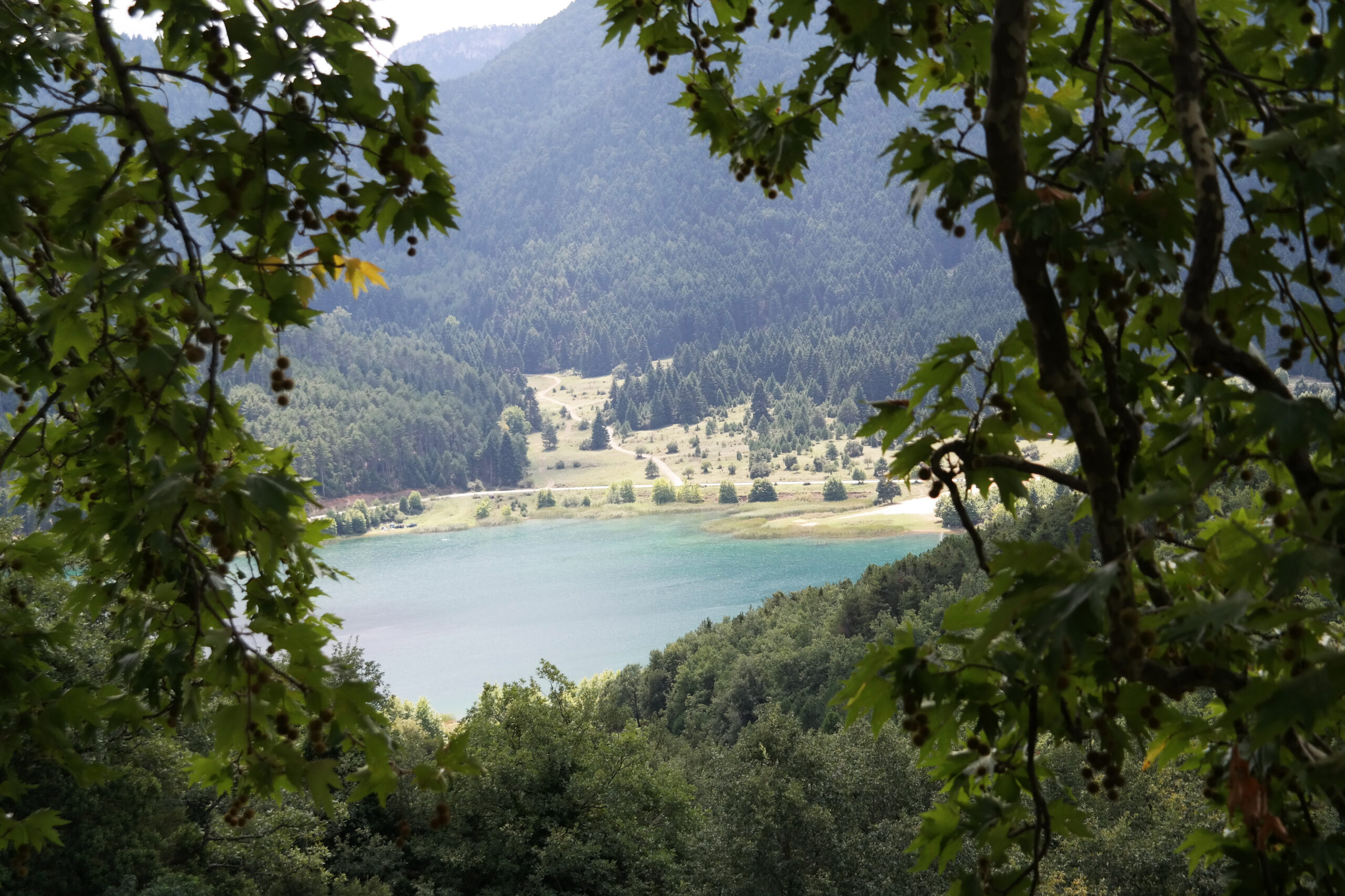 Λίμνη Δόξα: Φθινοπωρινή εξόρμηση στη «μικρή Ελβετία» της ορεινής Κορινθίας, μόλις 3 ώρες από την Αθήνα 11 Λίμνη Δόξα