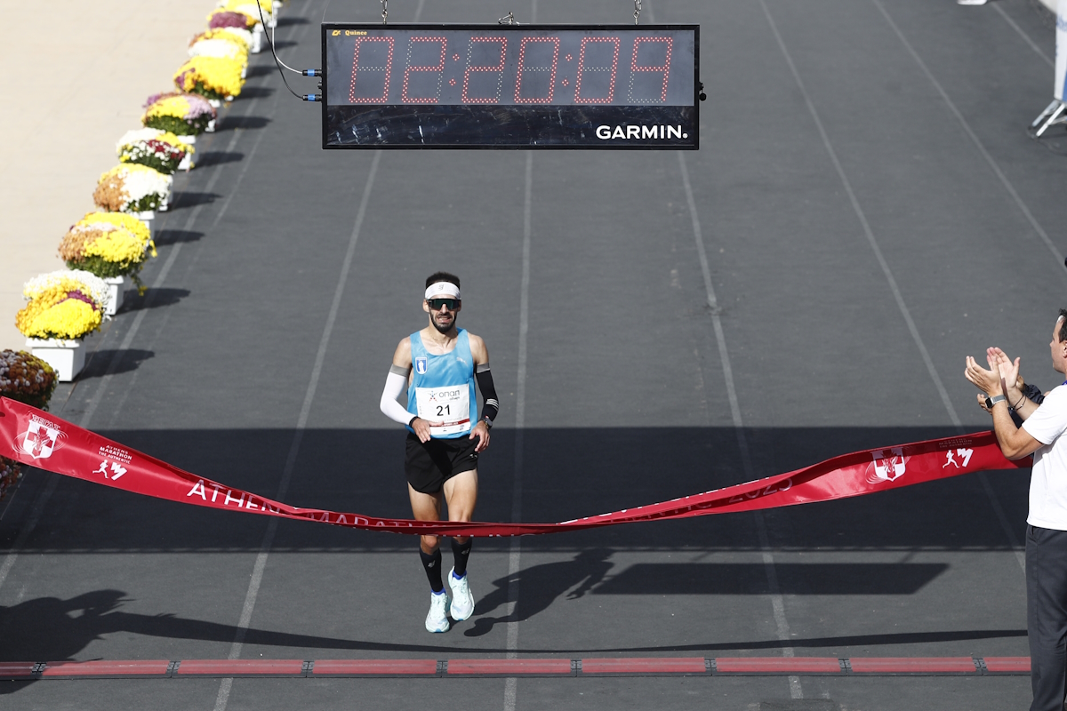 42ος Αυθεντικός Μαραθώνιος Αθήνας 2025: Γνωρίστε τον Παναγιώτη Καραΐσκο, τον νικητή των 10 χλμ 5 Ο Παναγιώτης Καραΐσκος