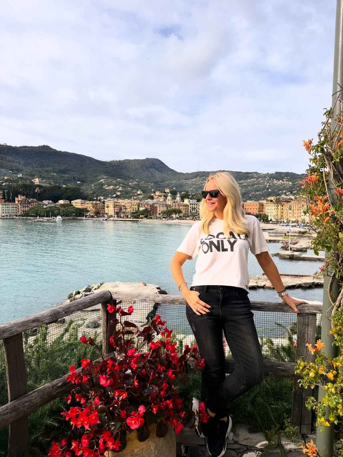 Μαρία Μπεκατώρου: Ανεμελιά στην Ιταλία για την παρουσιάστρια (Φωτογραφίες) 11 Η Μαρία Μπεκατώρου στο Instagram