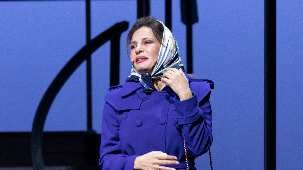 Ματσούκα: «Τι ξέρω εγώ από Τροχαία;» Αυτοσαρκασμός στην παράσταση για τη σύλληψή της