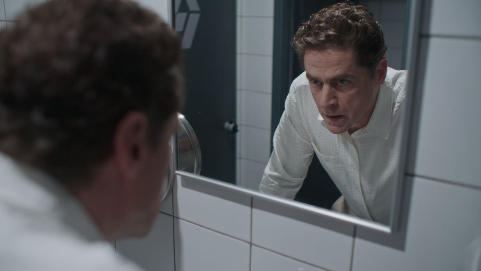 Αξέχαστη βραδιά: Η ώρα των μεγάλων αποκαλύψεων ήρθε – Συναρπαστικές εξελίξεις στα επόμενα επεισόδια 4 Αξέχαστη βραδιά: Η ώρα των μεγάλων αποκαλύψεων ήρθε – Συναρπαστικές εξελίξεις στα επόμενα επεισόδια