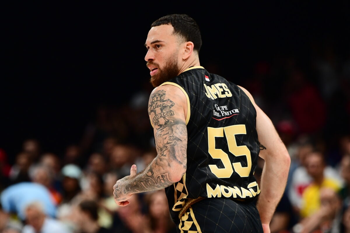 Euroleague: Ο εκπληκτικός Μάικ Τζέιμς σημείωσε 34 πόντους και καθόρισε το θρίλερ στο Βελιγράδι