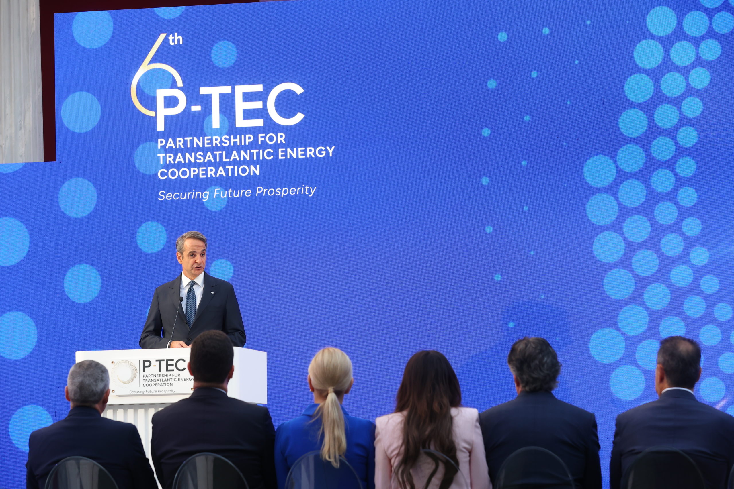 Μητσοτάκης: Απαράδεκτο το ρωσικό αέριο να διεισδύει στην Ευρώπη κρυφά μέσω Τουρκίας – Η Ελλάδα κλειδί για την ενεργειακή ασφάλεια της Ευρώπης 2 Μητσοτάκης