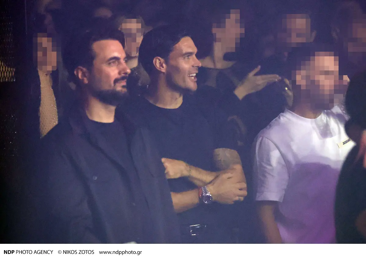 Ο Αλμπέρτο Μποτία χαζεύει την Ελένη Φουρέιρα στο Lohan