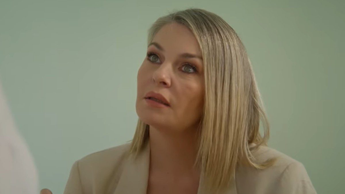 Να μ’αγαπάς (25/11): Η Σοφία εκβιάζει την Ζωή για να της παραχωρήσει το σπίτι