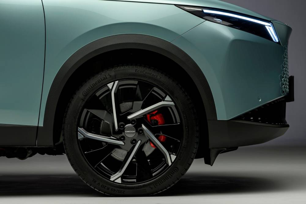 Ανανεωμένο μεσαίο SUV Omoda 7 σε βενζίνη και plug-in υβριδικό 18 new-omoda-7-is-a-bmw-x1-sized-crossover-that-costs (4)