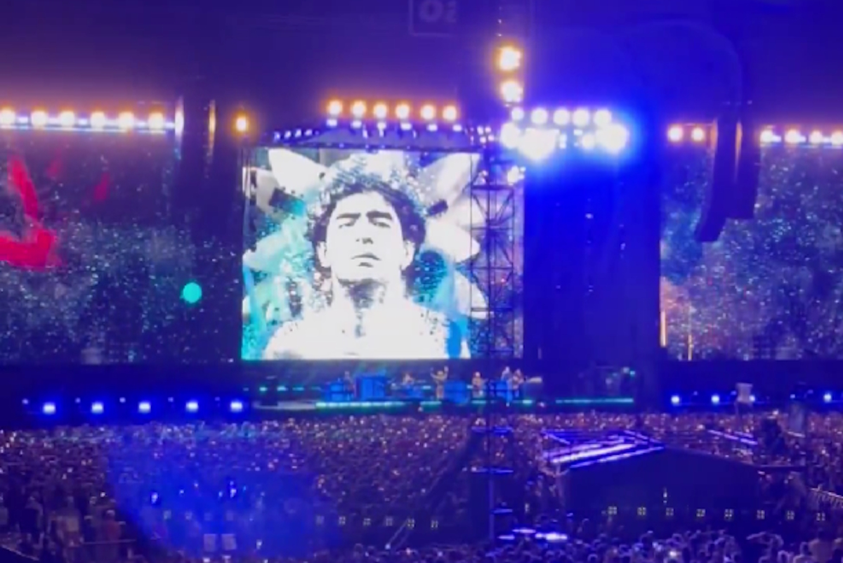 oasis-maradona-16112025