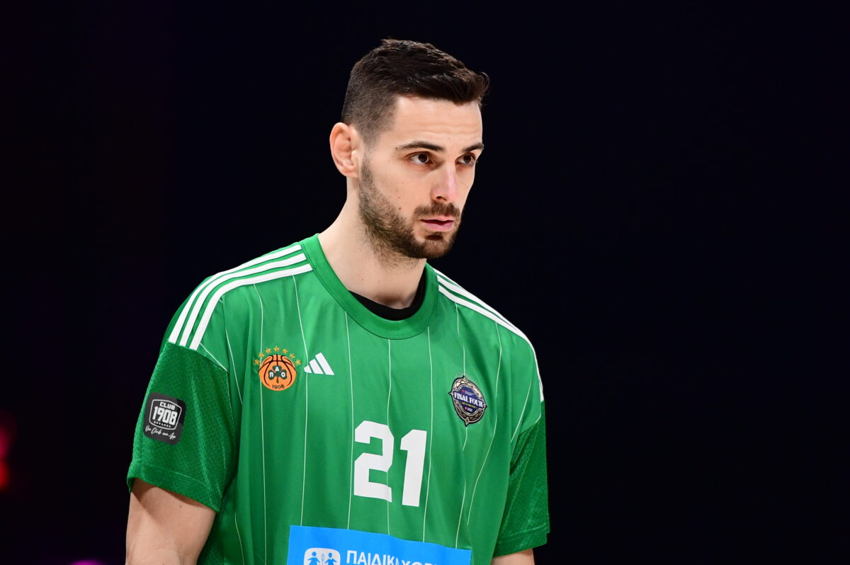 papapetrou-2-1200x798