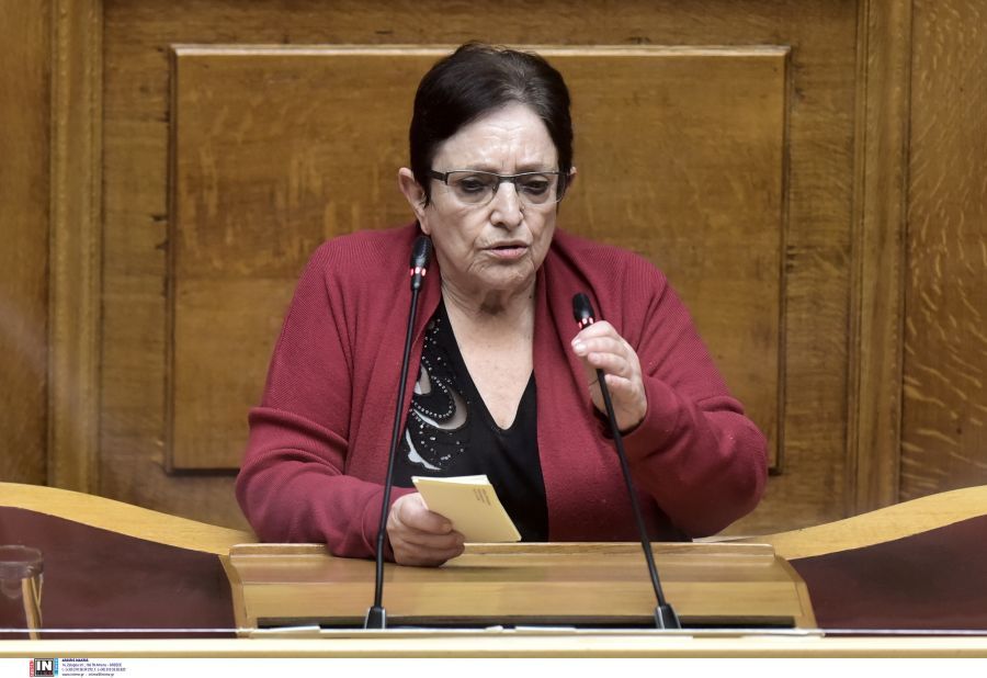 Αλέκα Παπαρήγα: Η αναπάντεχη έκπληξη στα γραφεία του ΚΚΕ στον Περισσό για τα γενέθλιά της – ΦΩΤΟ