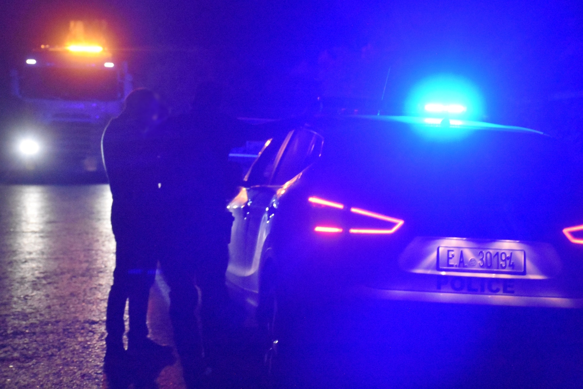 Ημαθία: Επιχείρησε να ληστέψει ζευγάρι και τα βρήκε δύσκολα – Στο νοσοκομείο ο δράστης μετά από εκπυρσοκρότηση του όπλου του