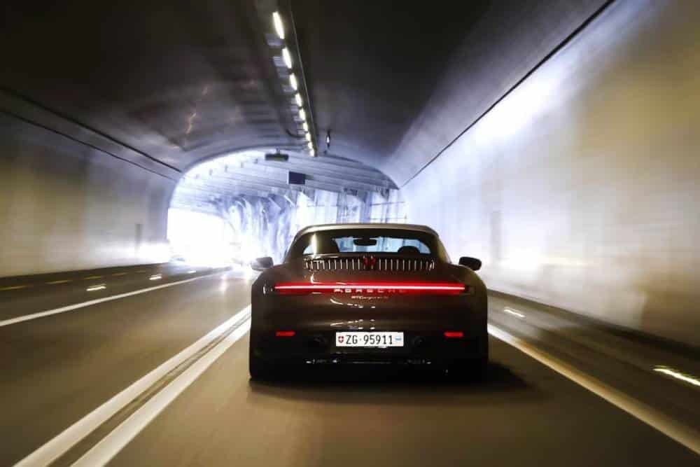 porsche-tunnel-mode-02