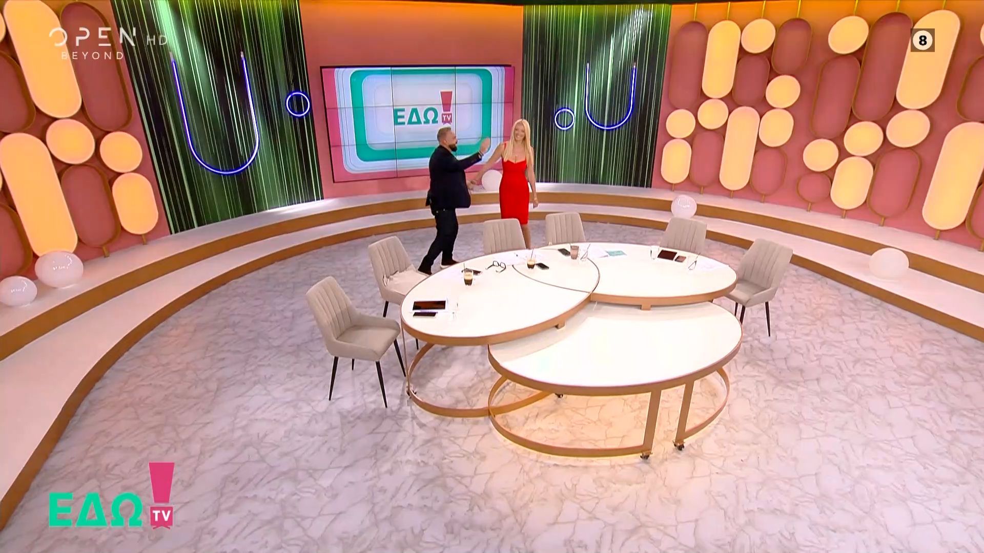 premiera-simera-gia-tin-nea-psychagogiki-ekpompi-toy-open-me-ton-grigori-gkoyntara-kai-ti-natali-kakkava-1763220632