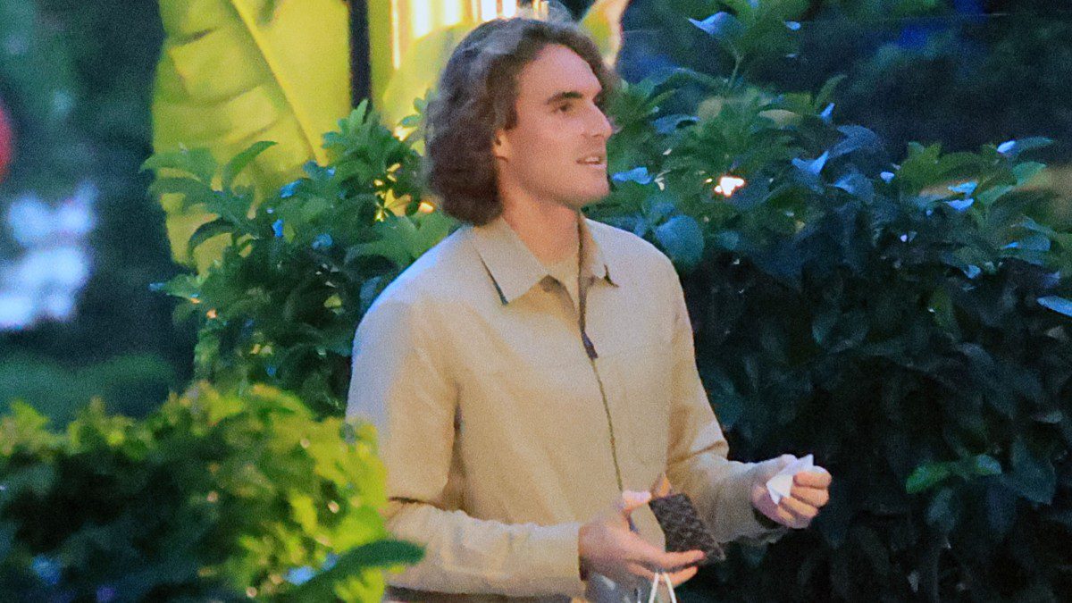 stefanos-tsitsipas-1