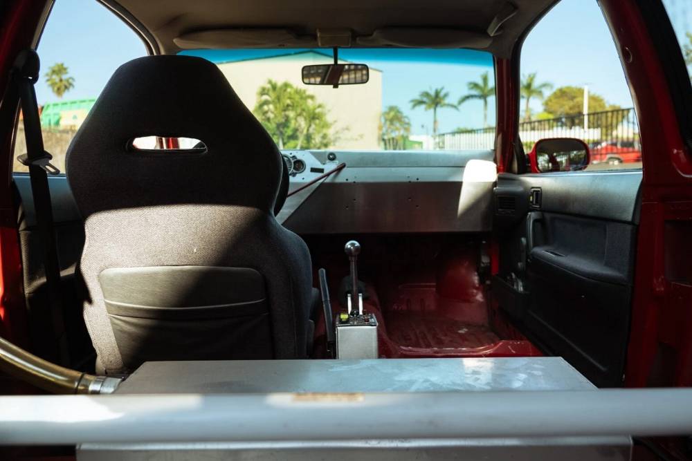 this-hayabusa-swapped-89-suzuki-swift-gti-deserved (10)