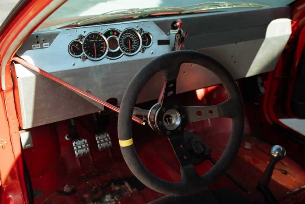 this-hayabusa-swapped-89-suzuki-swift-gti-deserved (14)