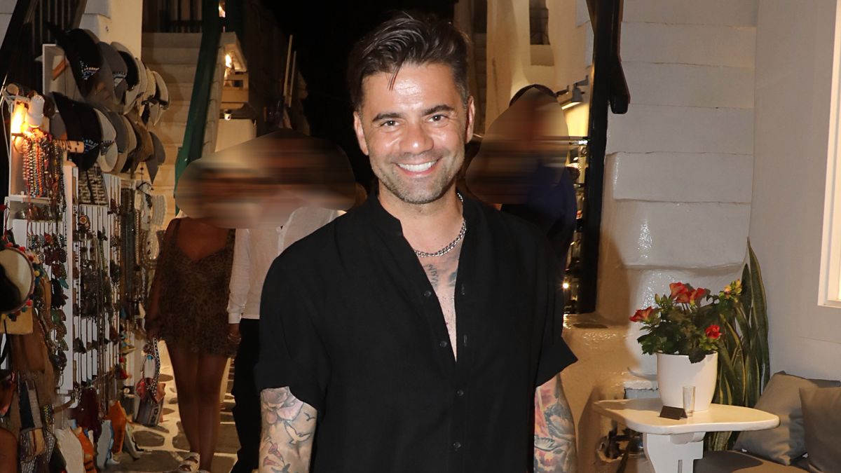 Θοδωρής Μαραντίνης: Αποκαλύπτει την προσωπική του ζωή – «Επιτέλους νιώθω καλά, δεν είμαι καλόγηρος»