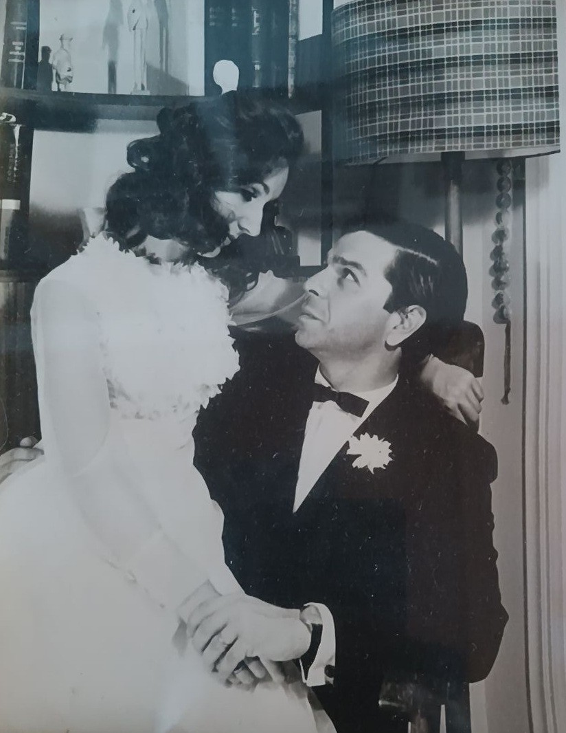 Η Κάρμεν Ρουγγέρη και ο Ανδρέας Κουλουμπής στον γάμο τους