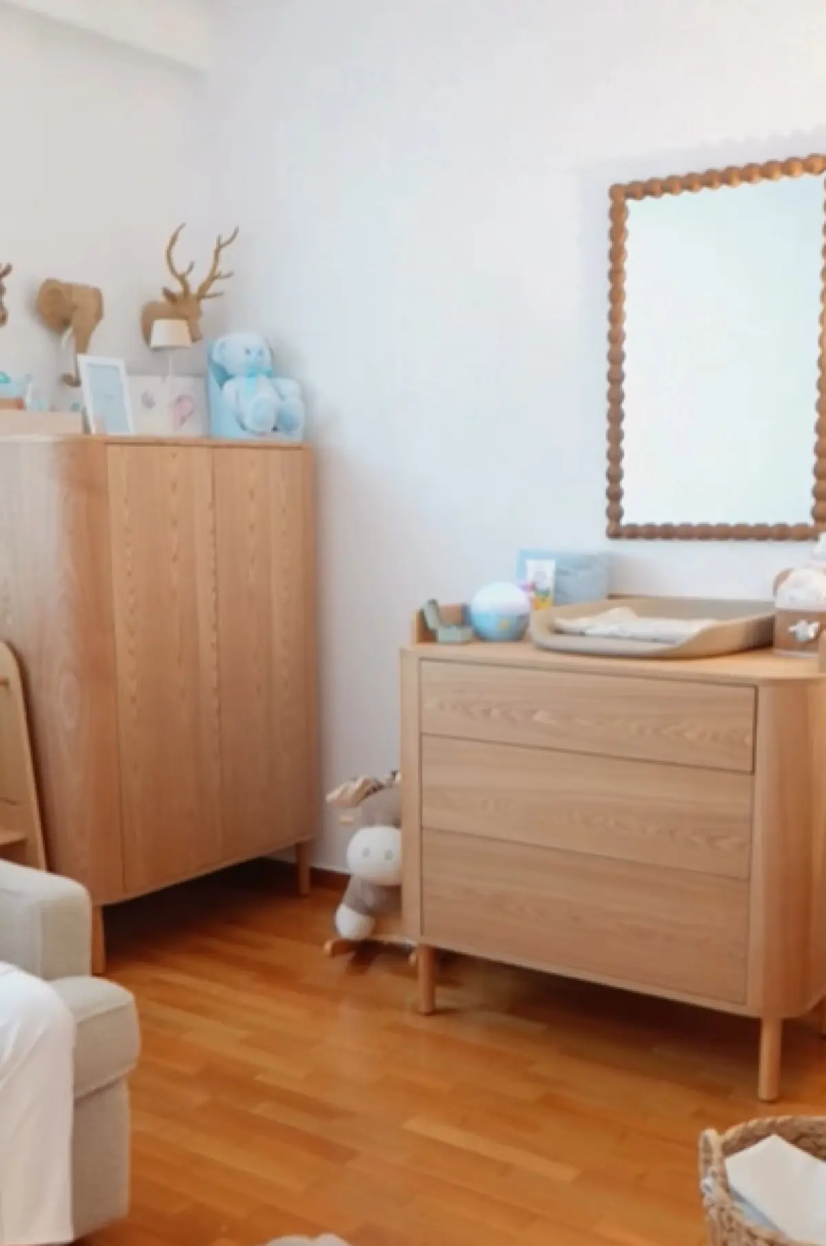 Τζένη Θεωνά: Αποκαλύπτει το βρεφικό δωμάτιο του νεογέννητου γιου της (Βίντεο) 4 Το παιδικό δωμάτιο του γιου της Τζένης Θεωνά