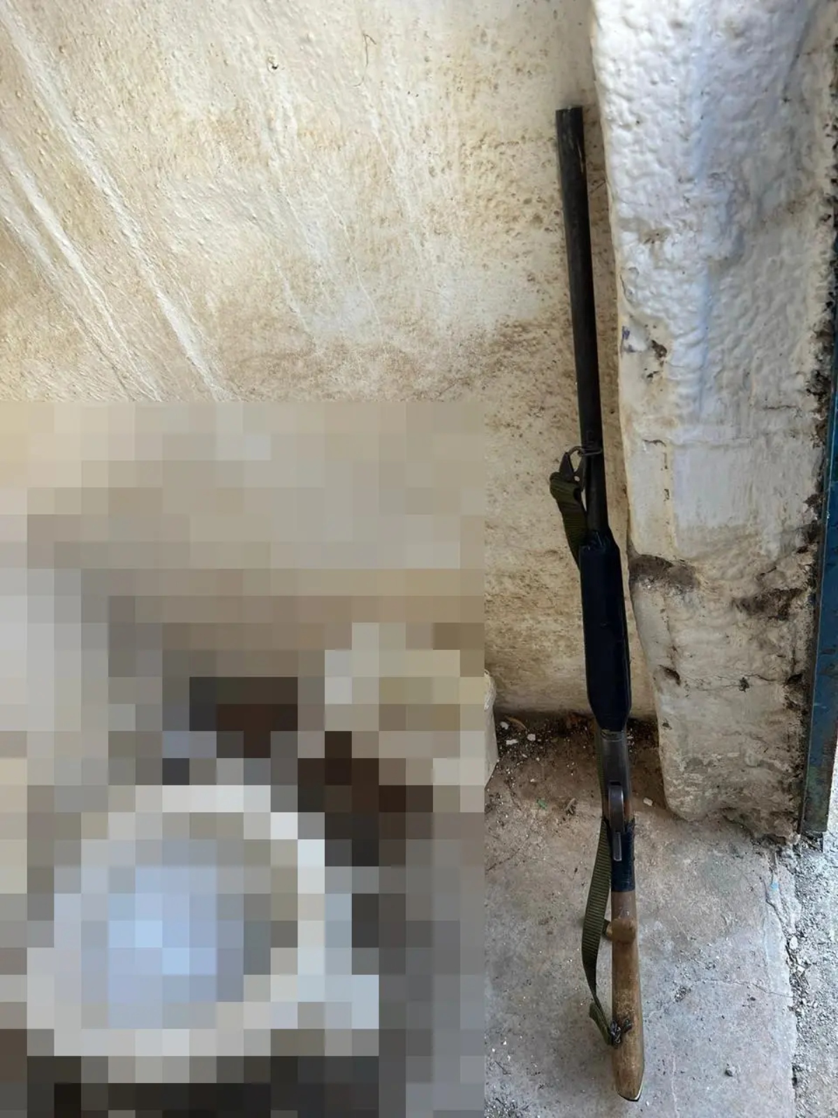 Βεντέτα στα Βορίζια: Ολονύχτιος θρήνος στο σπίτι του 39χρονου, 5 ύποπτοι στο στόχαστρο των Αρχών και τα σιωπηλά στόματα 16 Καραμπίνα