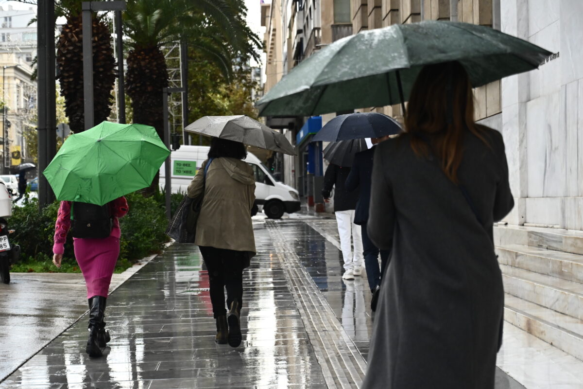 Κακοκαιρία Adel: Σε «Κόκκινη Ετοιμότητα» Ήπειρος, δυτική Ελλάδα και 7 επιπλέον περιοχές – Πού θα χτυπήσουν τα φαινόμενα