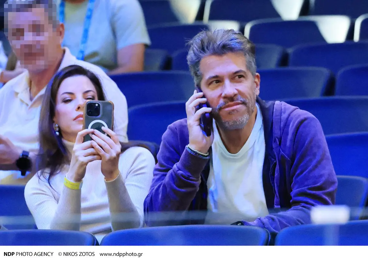 Ο Χάρης και η Αντελίνα Βαρθακούρη στο ΟΑΚΑ