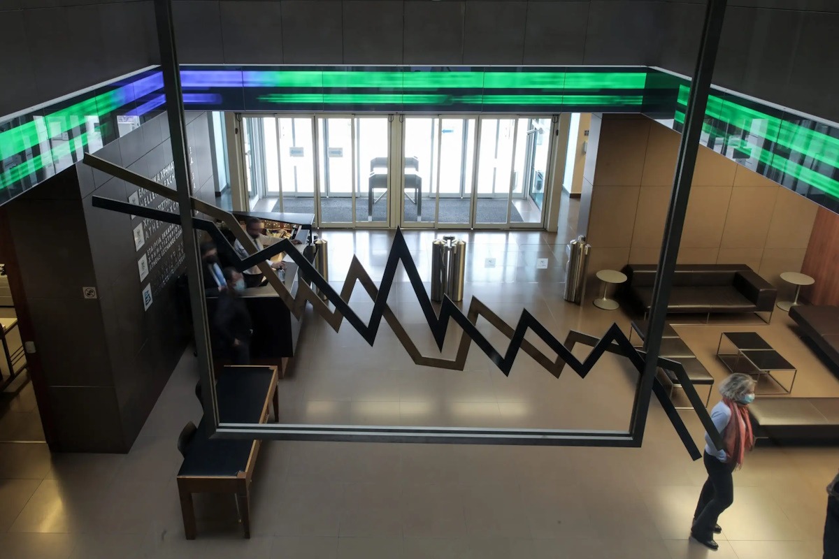 xrimatistirio-athinwn-eurokiniss-10