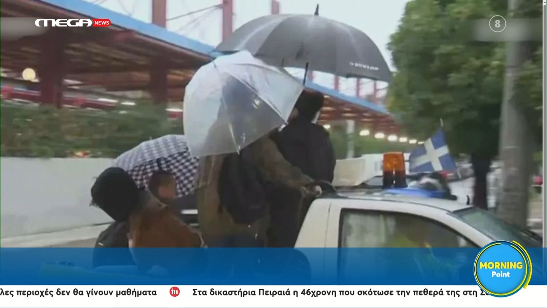 Μοσχάτο-Μαζεύουν-πολίτες-από-τον-ΗΣΑΠ-μέσα-σε-καρότσες