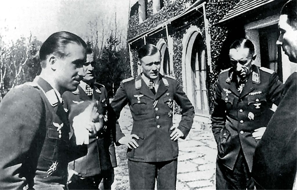 Άντολφ Γκάλλαντ: Ο «πυρήνας» της LUFTWAFFE 9 Άντολφ Γκάλλαντ: Ο «πυρήνας» της LUFTWAFFE