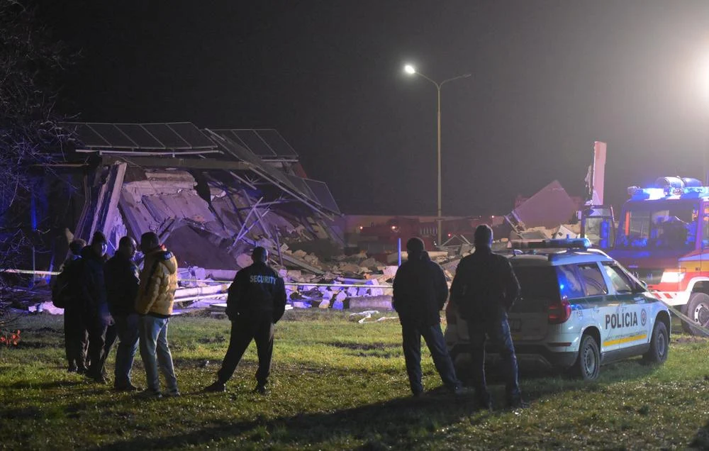 Δραματικό συμβάν στη Σλοβακία: Κατάρρευση οροφής σε επιχείρηση – 3 θύματα