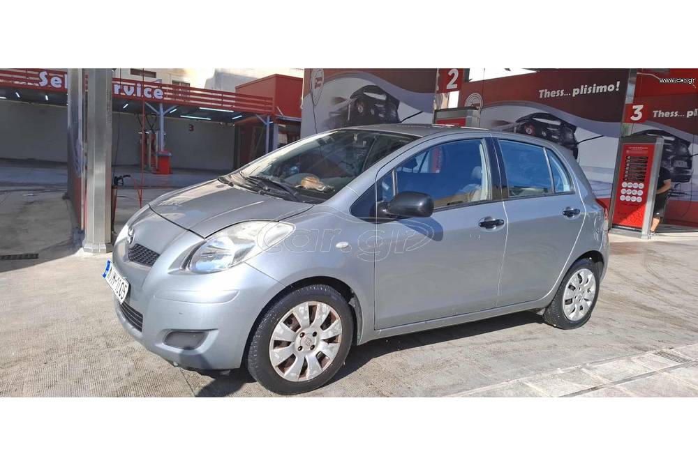 Προσφορά Toyota Yaris 2009 με μόλις 13.000 χλμ. 10 2009 toyota yaris for sale (5)