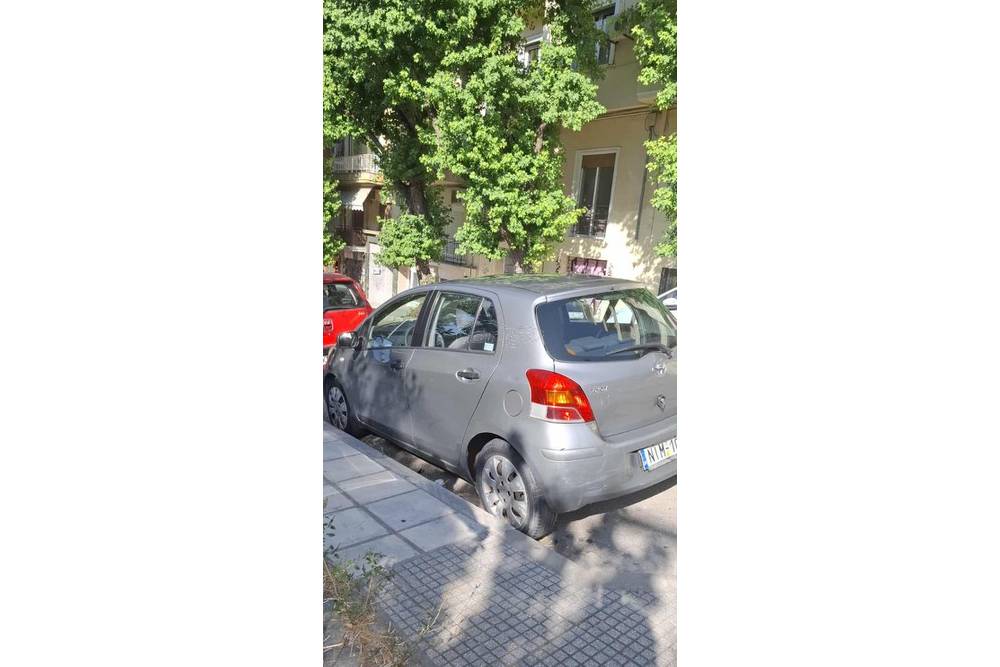 Προσφορά Toyota Yaris 2009 με μόλις 13.000 χλμ. 11 2009 toyota yaris for sale (6)
