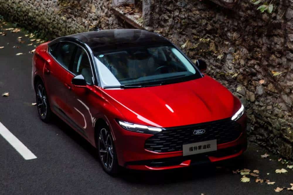Το ανανεωμένο Ford Mondeo κυριαρχεί και εντυπωσιάζει 19 2026-Ford-Mondeo-China-16-2048x1366