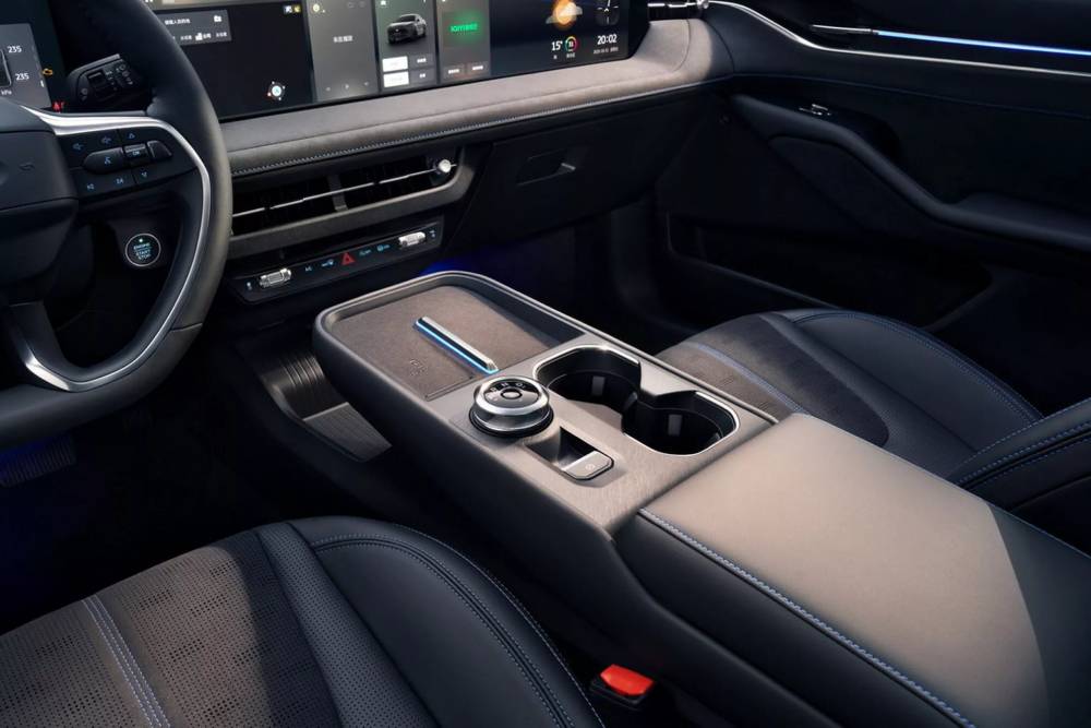 Το ανανεωμένο Ford Mondeo κυριαρχεί και εντυπωσιάζει 28 2026-Ford-Mondeo-China-19-2048x1366