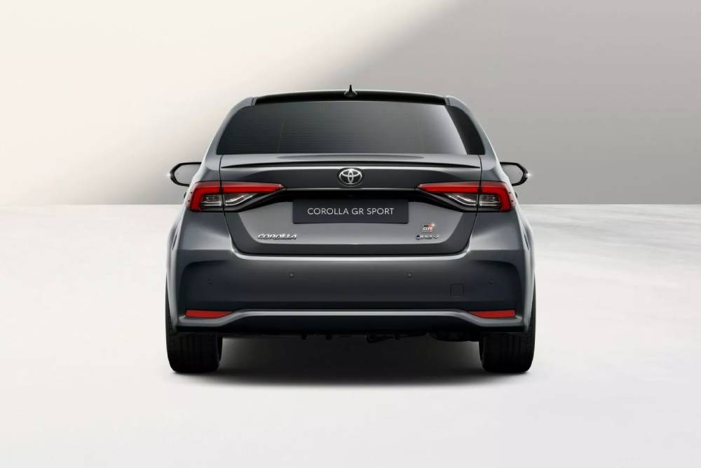 2026-Toyota-Corolla-Europe-5-2048x1448