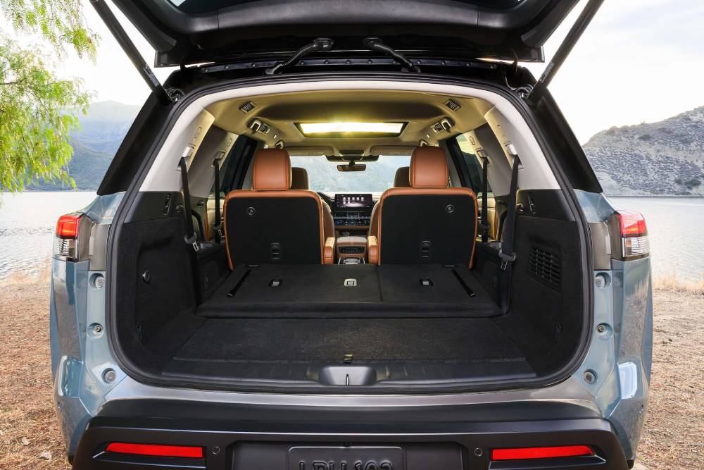 2026-nissan-pathfinder-what-are-the-facelifted-mid (7)