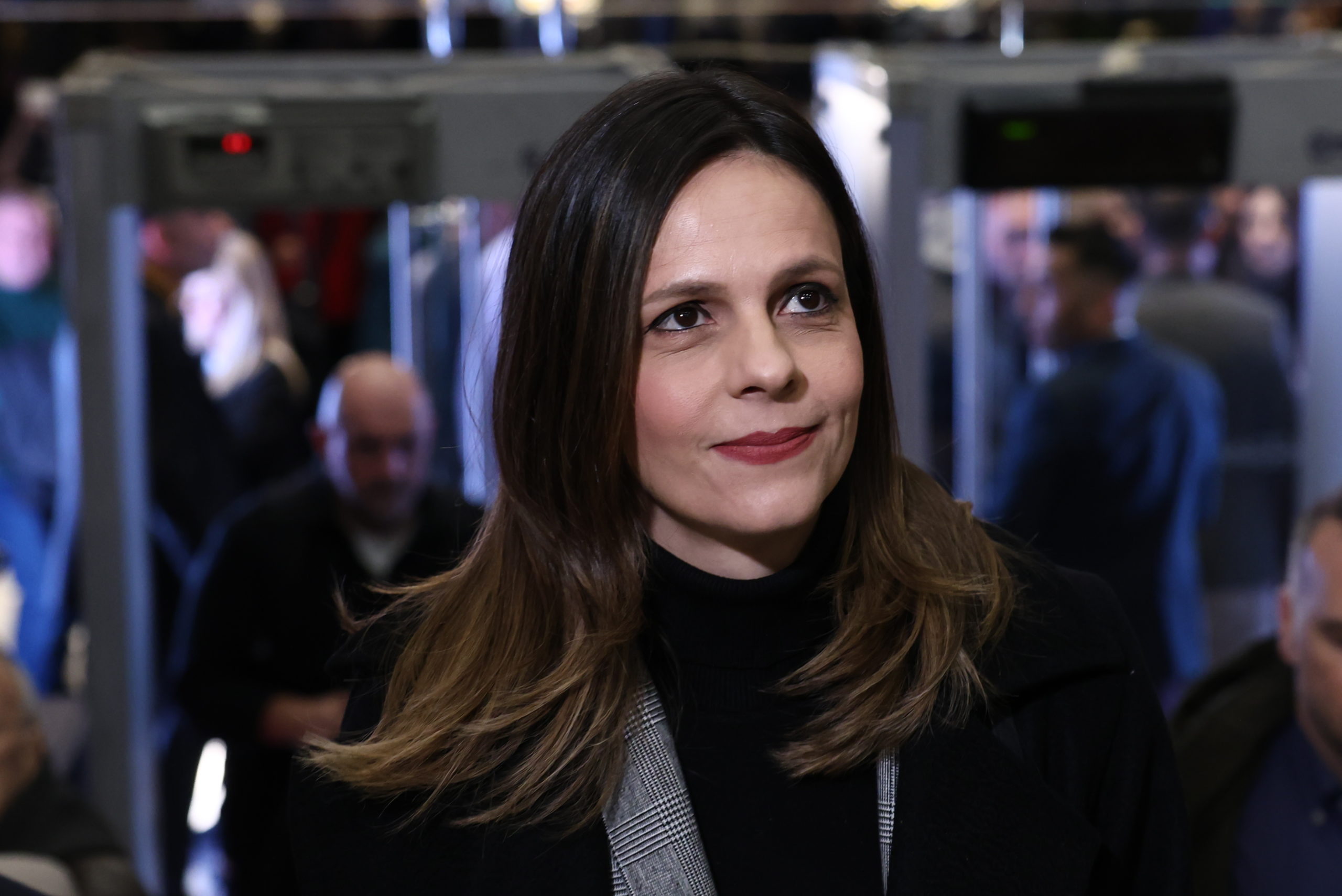 Ιθάκη, Τσίπρας, Παρουσίαση, Έφη Αχτσιόγλου