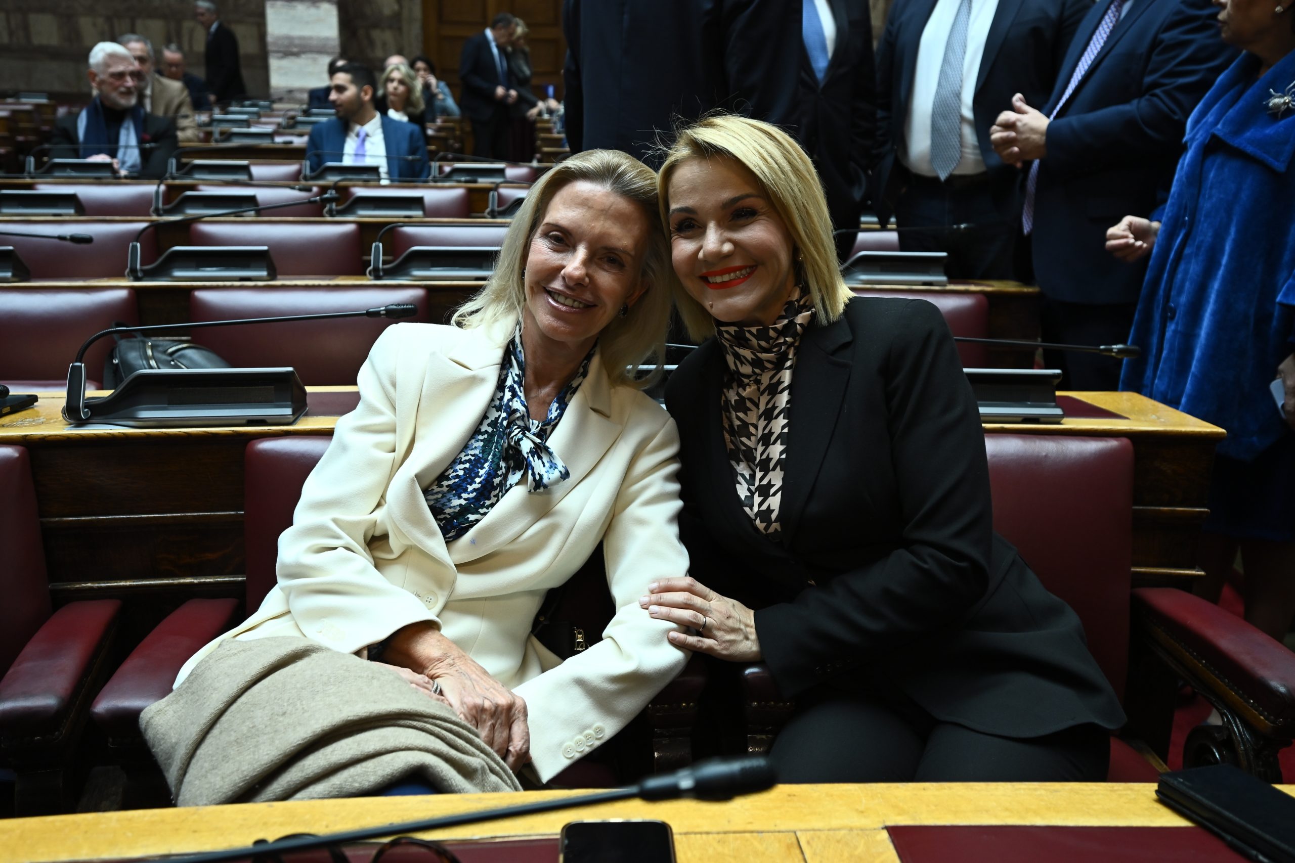 Νέα Δημοκρατία, Κοινοβουλευτική Ομάδα, Συνεδρίαση