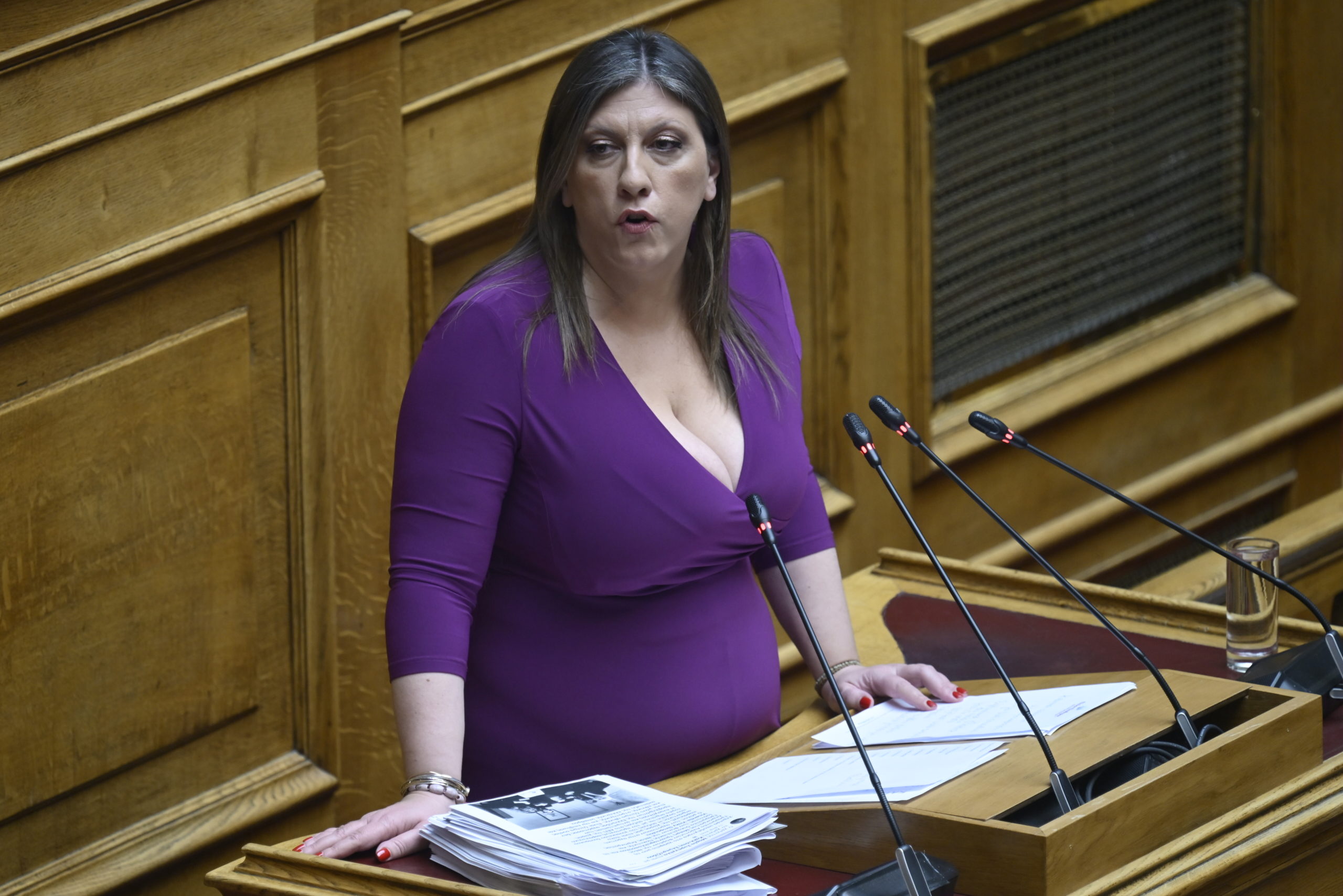 Βουλή – Κωνσταντοπούλου: «Ο κ. Μητσοτάκης αγωνίζεται απεγνωσμένα να διατηρήσει την εξουσία»